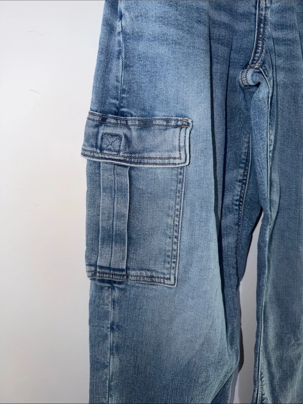 American Eagle Outfitters Jeans Denim Wide-Leg Curvy Baggy Stretch Cargo size 0